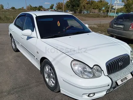 Hyundai Sonata 2001 года за 2 100 000 тг. в Аркалык – фото 3