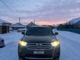 Toyota Highlander 2011 года за 9 000 000 тг. в Уральск