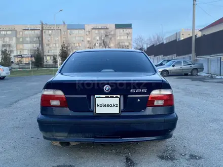 BMW 523 1998 года за 3 200 000 тг. в Шымкент – фото 5