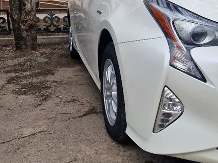 Toyota Prius 2019 года за 11 200 000 тг. в Алматы – фото 5