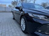 Toyota Camry 2019 года за 14 000 000 тг. в Усть-Каменогорск – фото 3