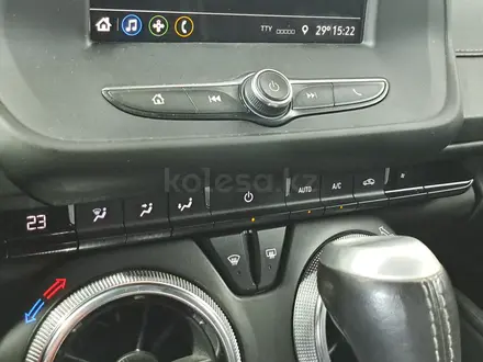 Chevrolet Camaro 2019 года за 13 850 000 тг. в Астана – фото 24