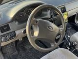ВАЗ (Lada) Priora 2170 2013 годаүшін1 900 000 тг. в Тараз – фото 5