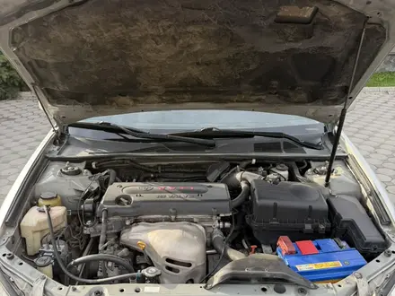 Toyota Camry 2004 года за 4 400 000 тг. в Алматы – фото 17