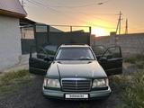 Mercedes-Benz E 280 1994 года за 3 500 000 тг. в Шымкент