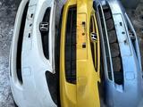 Honda fit передний бампер за 40 000 тг. в Алматы