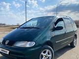 Volkswagen Sharan 1996 года за 2 200 000 тг. в Уральск