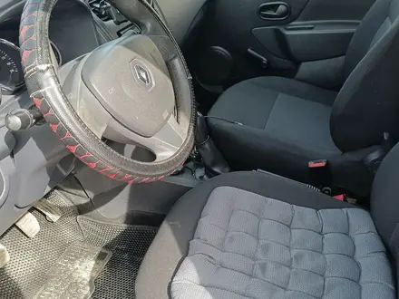 Renault Logan 2015 года за 2 800 000 тг. в Уральск – фото 4