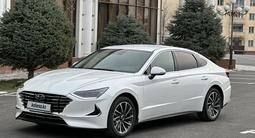 Hyundai Sonata 2022 года за 13 100 000 тг. в Шымкент