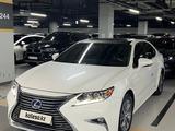 Lexus ES 300 2017 годаүшін11 000 000 тг. в Алматы