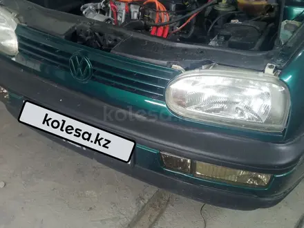 Volkswagen Golf 1993 года за 1 400 000 тг. в Шымкент – фото 3