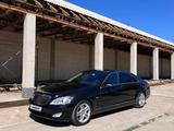 Mercedes-Benz S 450 2007 года за 7 500 000 тг. в Астана – фото 2