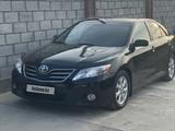 Toyota Camry 2010 года за 7 300 000 тг. в Шымкент