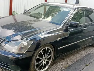 Toyota Crown, 2005