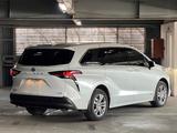 Toyota Sienna 2023 годаfor22 500 000 тг. в Алматы – фото 4