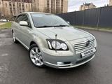 Toyota Avensis 2005 годаfor4 370 000 тг. в Астана