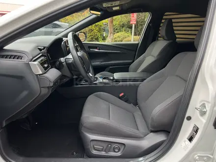 Toyota Camry Elegance 2025 года за 16 490 000 тг. в Алматы – фото 10