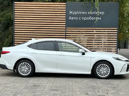 Toyota Camry Elegance 2025 года за 16 490 000 тг. в Алматы – фото 8
