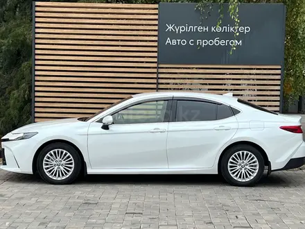 Toyota Camry Elegance 2025 года за 16 490 000 тг. в Алматы – фото 7
