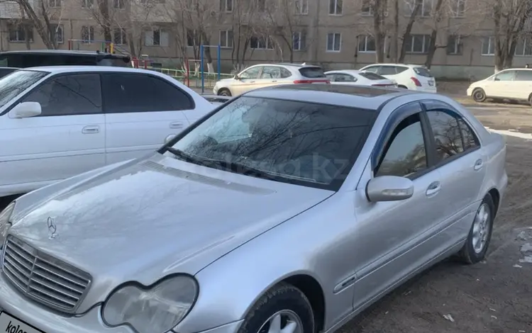 Mercedes-Benz C 180 2001 годаfor3 000 000 тг. в Алматы