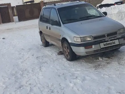 Mitsubishi Space Runner 1995 года за 1 750 000 тг. в Астана