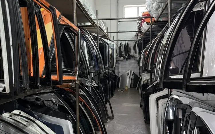 Двери новые и бу киа к5 2010-15 за 10 000 тг. в Астана