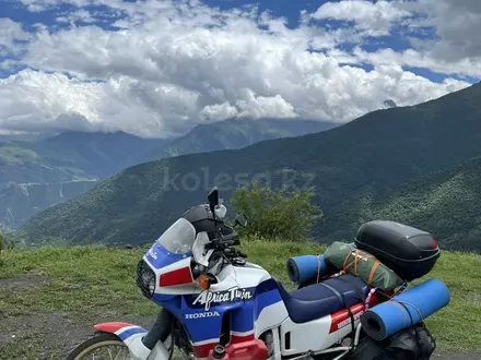 Honda  XRV 750 Africa Twin 1992 года за 1 400 000 тг. в Рудный