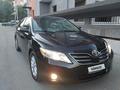 Toyota Camry 2011 года за 5 500 000 тг. в Атырау – фото 4