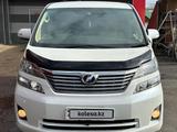 Toyota Vellfire 2011 года за 5 600 000 тг. в Уральск