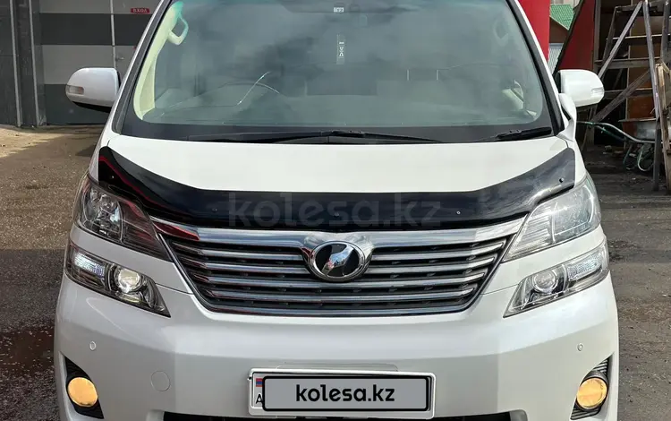 Toyota Vellfire 2011 года за 5 600 000 тг. в Уральск