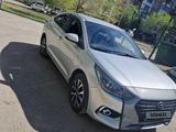 Hyundai Accent 2018 года за 7 400 000 тг. в Караганда