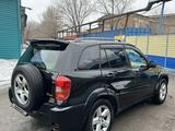 Toyota RAV4 2002 года за 4 790 000 тг. в Караганда – фото 2