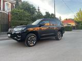 Toyota Land Cruiser Prado 2022 годаүшін32 500 000 тг. в Караганда