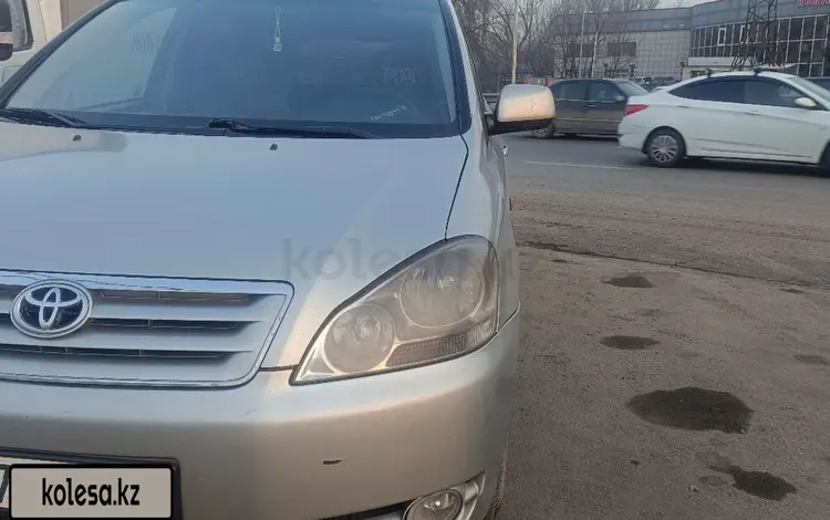 Toyota Avensis Verso 2001 года за 5 600 000 тг. в Алматы