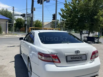 Toyota Camry 2009 года за 6 850 000 тг. в Туркестан – фото 5