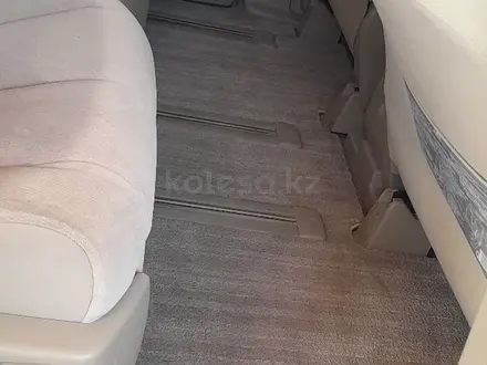 Toyota Estima 2010 года за 5 800 000 тг. в Алматы – фото 25