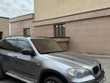 BMW X5 2006 года за 8 000 000 тг. в Кокшетау – фото 2