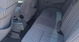 Mercedes-Benz E 260 1991 года за 485 000 тг. в Туркестан – фото 2