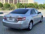 Toyota Camry 2011 года за 5 100 000 тг. в Атырау – фото 5