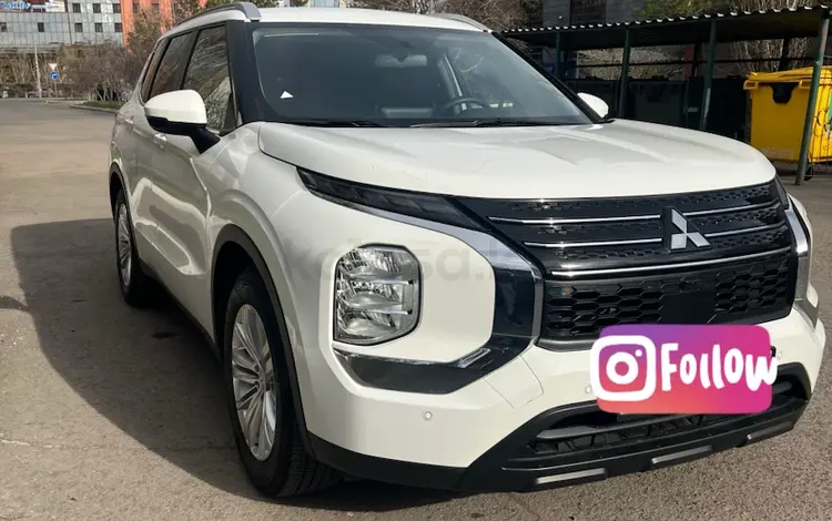 Mitsubishi Outlander 2022 года за 14 700 000 тг. в Астана