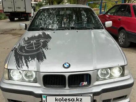 BMW 320 1994 года за 1 850 000 тг. в Усть-Каменогорск – фото 3