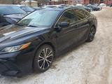 Toyota Camry 2019 годаfor11 500 000 тг. в Астана – фото 2