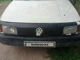 Volkswagen Passat 1992 годаүшін1 050 000 тг. в Бауыржана Момышулы