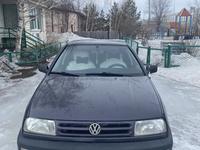 Volkswagen Vento 1994 года за 1 600 000 тг. в Астана