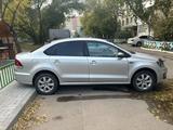 Volkswagen Polo 2015 года за 4 790 000 тг. в Астана – фото 3