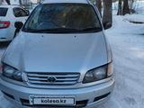 Toyota Ipsum 1997 годаүшін3 300 000 тг. в Петропавловск