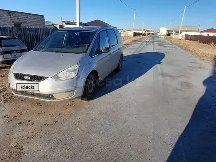 Ford Galaxy 2008 года за 3 000 000 тг. в Кульсары – фото 5