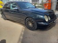 Mercedes-Benz E 320 2000 года за 3 900 000 тг. в Астана