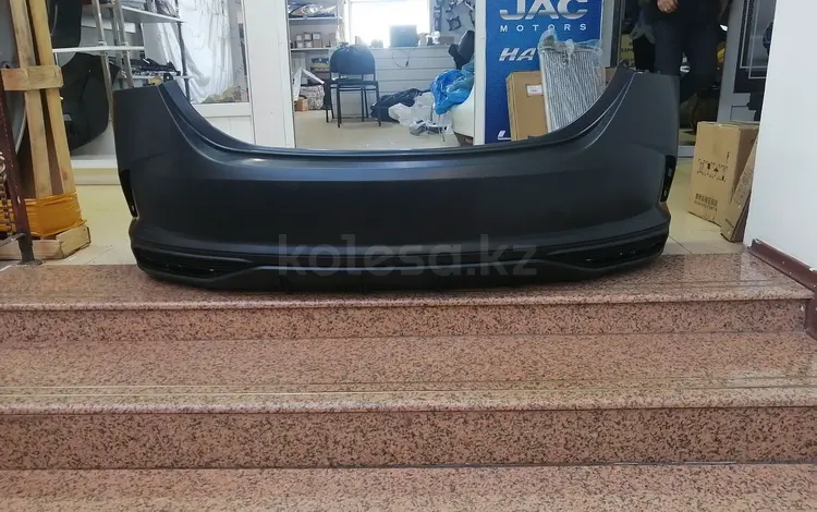 Бампер заднийүшін22 000 тг. в Астана