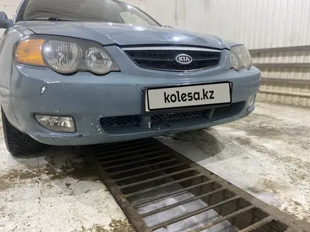 Kia Shuma 2001 года за 900 000 тг. в Атырау